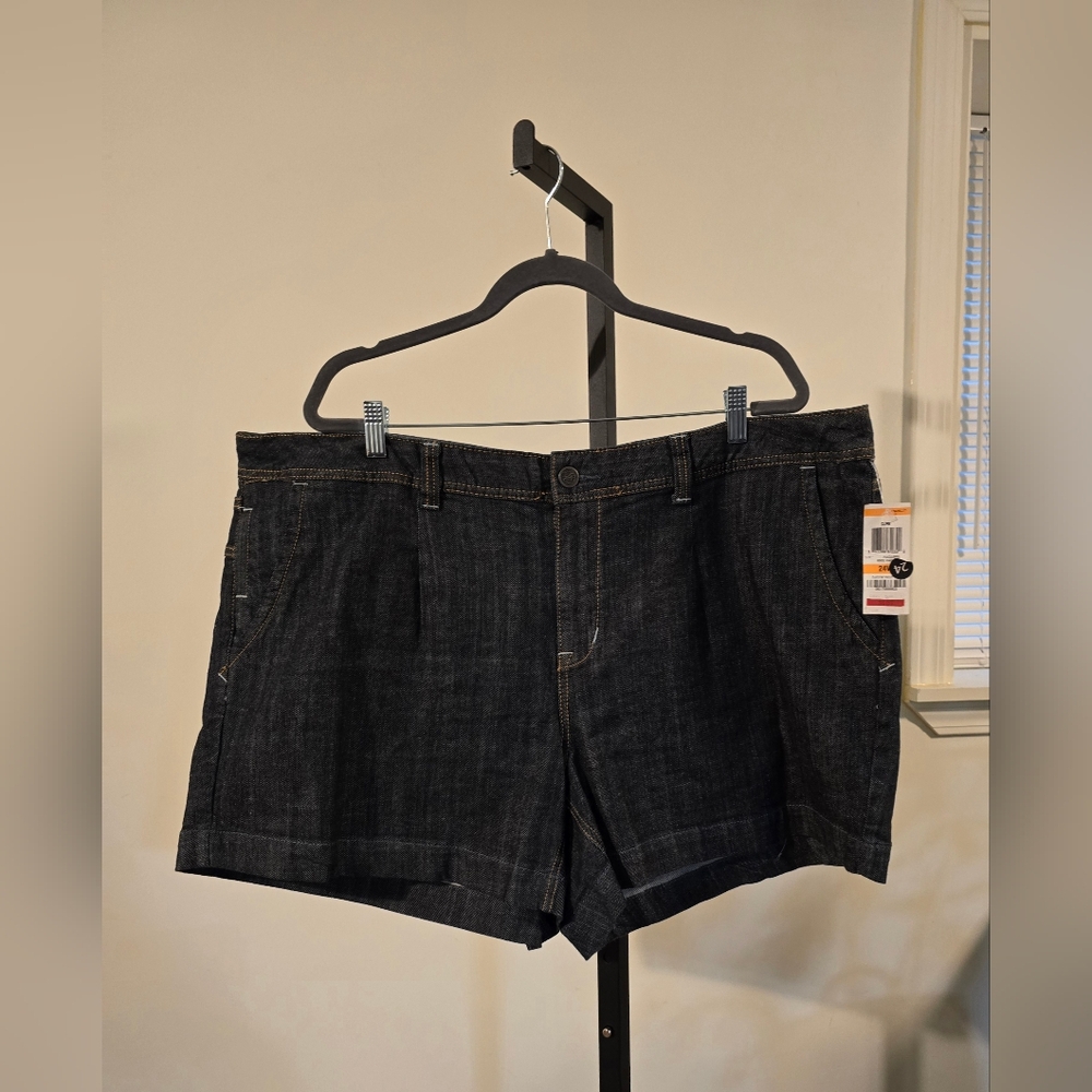 American Rag Denim Shorts - Picture 2 of 8